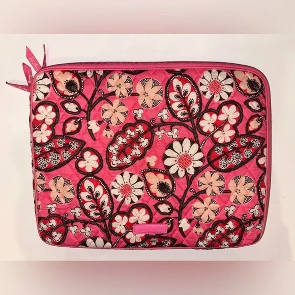 Like New Vera Bradley Pink Laptop Bag Blush Pink
